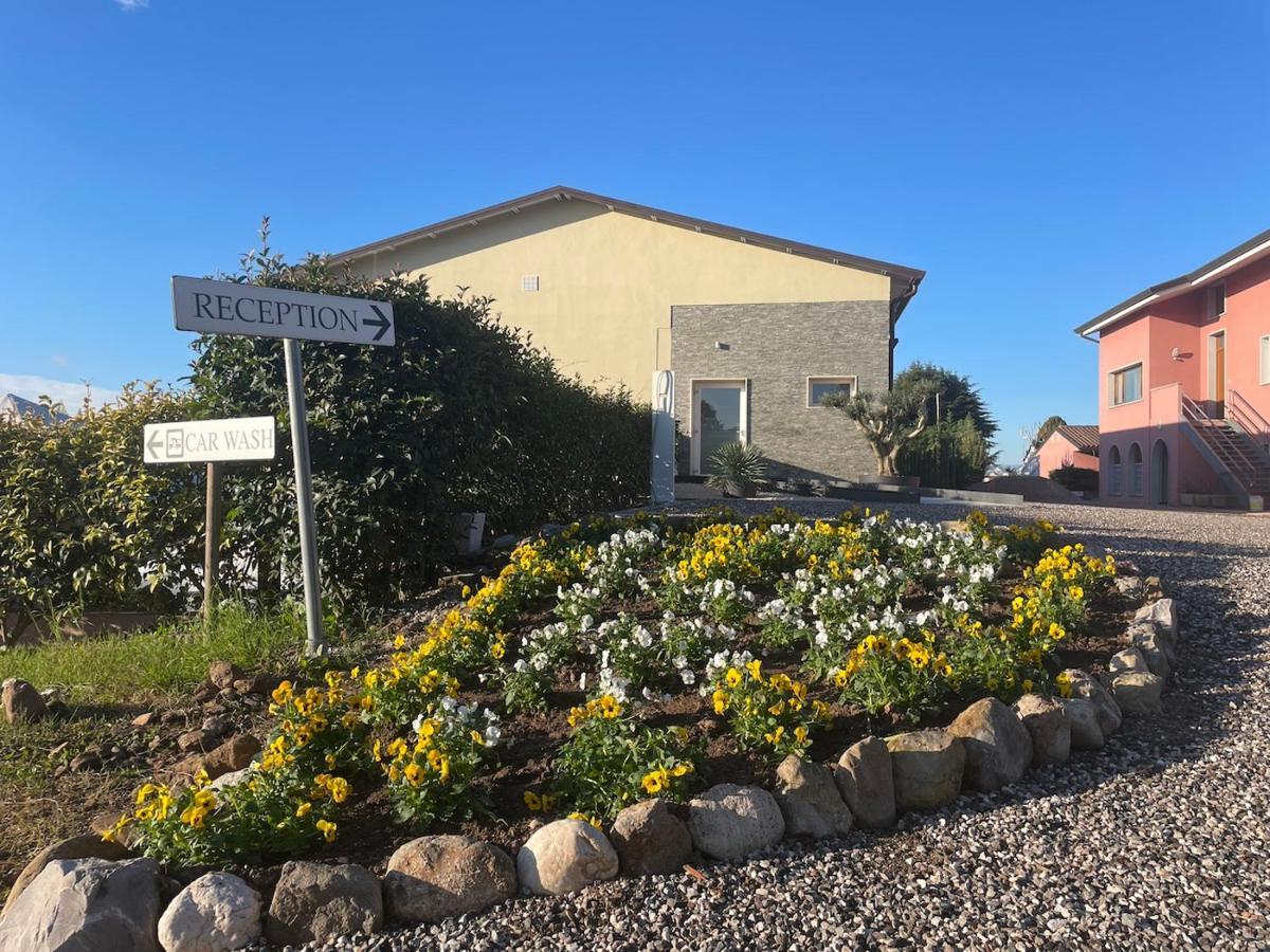 Borgo Terra Village Fagagna Bagian luar foto